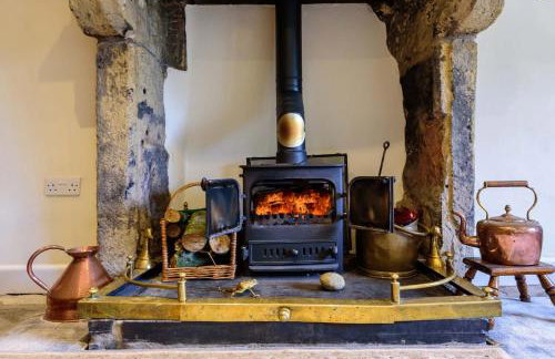 Westside Cottage, Newby Hamlet, Clapham, Yorkshire Dales National Park, Famous Three Peaks, Near The Lake District, Pets Are Welcome, Direct Parking in front of the Cottage & Guest Parking - Foto 9