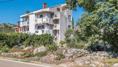 Stedi Apartment - Photo 2