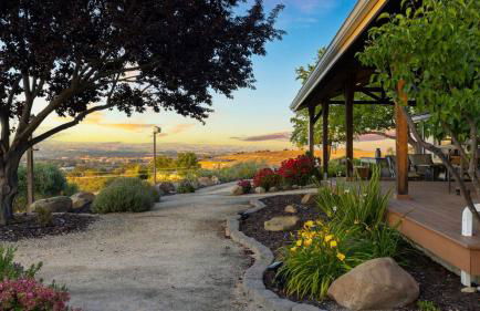 4.5 Acre Secluded Ranch w Panoramic Views • Fire Pit Olive Ranch by AvantStay - Foto 70