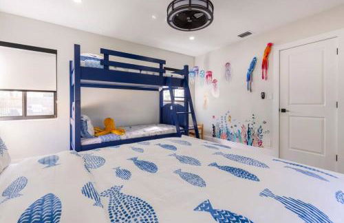 Modern Beach Home, Family Friendly, Heated Pool - Foto 31