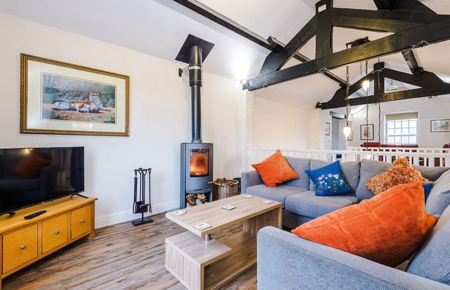 Host Stay Belvedere House - Photo 10