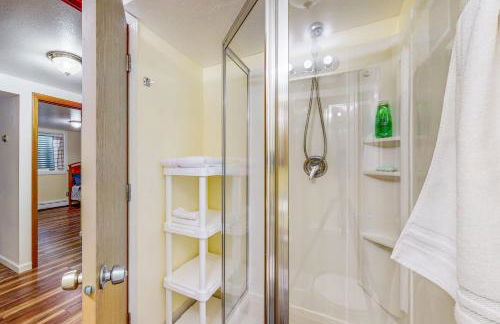 Families with Dogs! Alaskan Basecamp Near Mountains - Photo 19