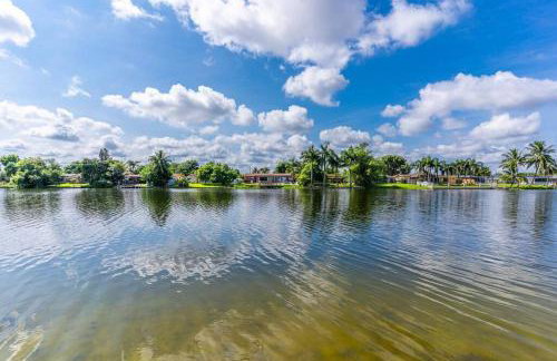 Private Lakefront Home in Miami/Pembroke - Foto 12