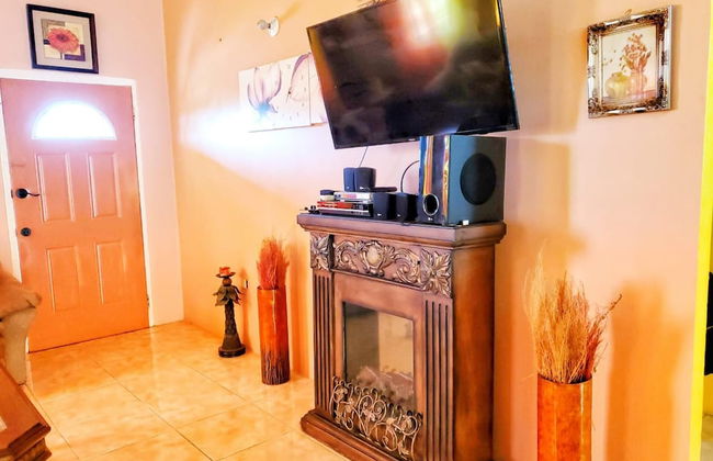 2 Bed-sleeps 4-gated Community-5 Min Town Centre - Foto 15