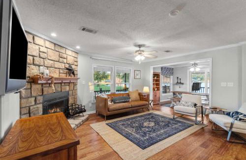 Lakefront Haven about 6 Mi to Historic Granbury Square - Foto 5