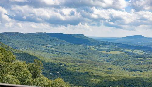 Canyon View Treehouse- Relaxing Getaway in Jasper with an Amazing View - Foto 2