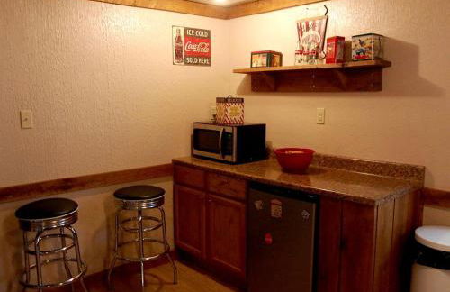 Beautiful Secluded Cottage in the Woods near the Red River Gorge in Kentucky - Foto 13