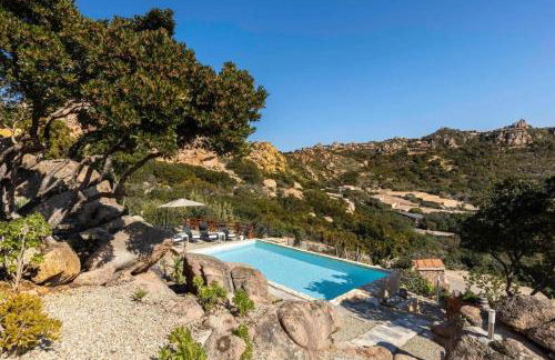 Villa Esmeralda - Free Wifi - With Swimming Pool - Foto 42