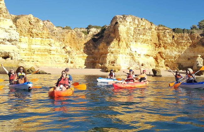 Tour delle grotte delle spiagge di La Marina e Albandeira in kayak - Foto 3