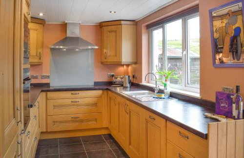 Winlocke Cottage - Photo 7