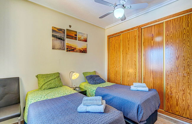 Coastal Comfort in Orihuela - Foto 3