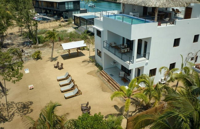 NEW Oceanfront 5 Bedroom Private Island Villa - Foto 54