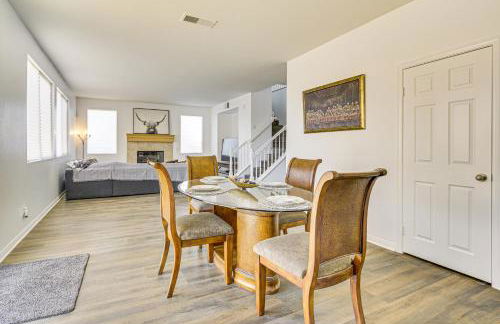 Pool Table and Charcoal Grill Home in Victorville! - Foto 6