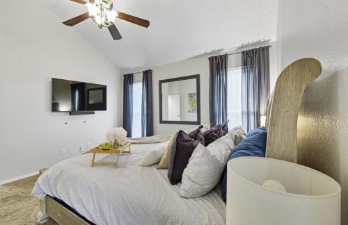 Luxe Family Escape with Games Hot Tub and Yard - Foto 25