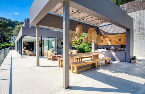 Lujo contemporaneo con vista al mar cerca Sa Riera - Foto 32