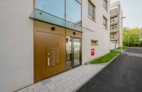 EXQUIS Luxus 2BR Apartment ETRO I Balcony I Family-friendly I Mercedes I Home Office - Foto 16