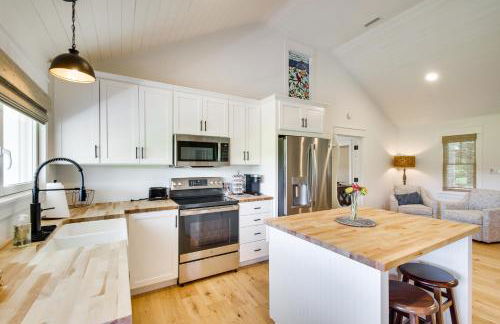 Modern Altavista Farmhouse with Countryside Views - Foto 9