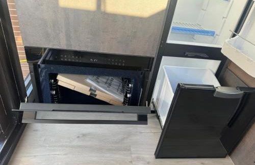 Yacht als Wohnung zu vermieten Hausboot direkt Tempelhofer Hafen - Foto 22