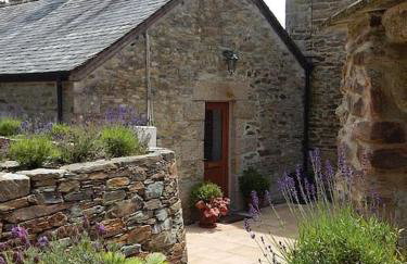 The Old Coach House at Hendra Barns - Foto 24