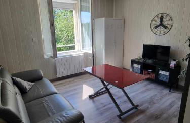 Studio Meublé Quai 1 Voie B parking gratuit - Foto 14