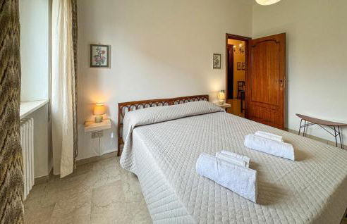 Beautiful Home In Porto Potenza Picena - Photo 29