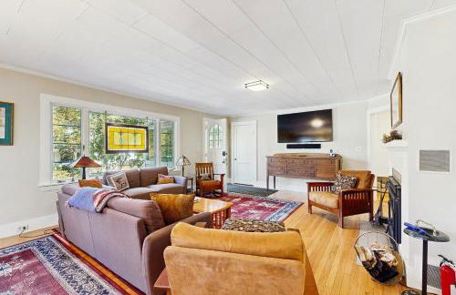 Our Home on a Hill - Foto 3