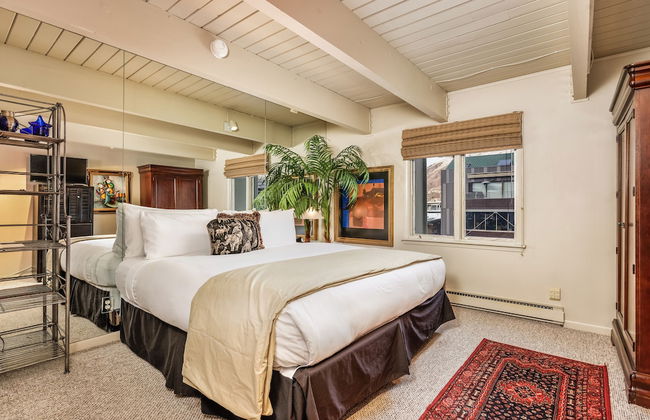 Chateau Chaumont & Dumont Condominiums by Frias - Foto 2