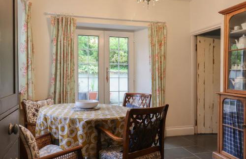 The Old Manor House - Photo 14