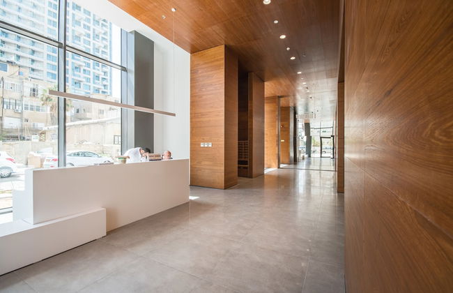 Front of Beach next to RoyalBeach Hotel - Foto 20