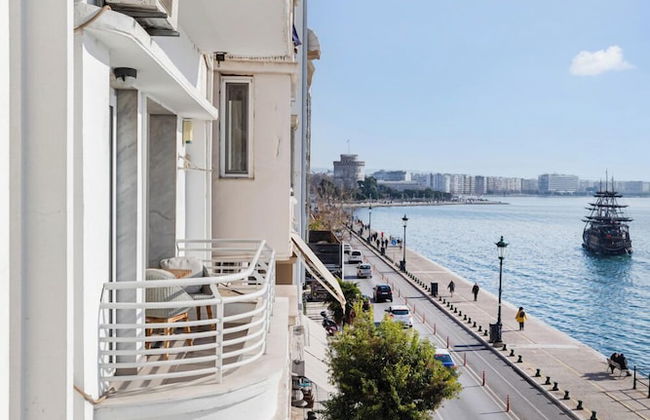 Infinity & Beyond seafront apartments - Foto 33