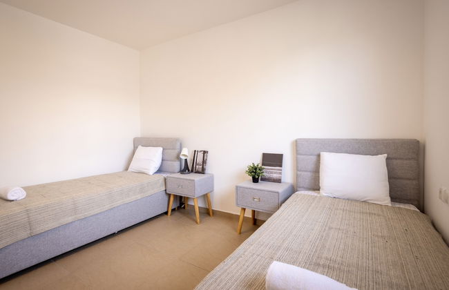 Poleg Serenity Villa by Sea N' Rent - Foto 9