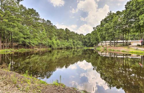 McDonough Getaway with Private Lake on 24 Acres - Foto 37