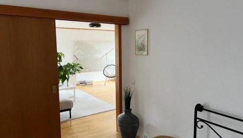 Ruhige Wohnung mit Terrasse - Foto 5