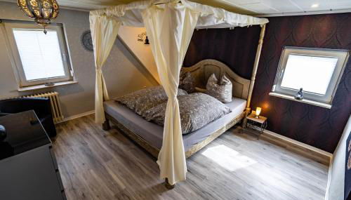 Timeout Namaste - Photo 2