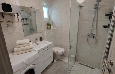 Apartments and pool Luminous - Photo 21