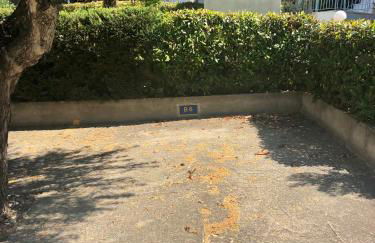 Gerakini 2BR Apt with Shared Pool - Foto 31