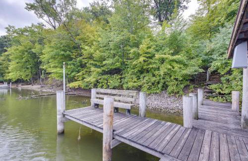 Riverfront Appleton Home with Pool and Boat Dock! - Foto 35