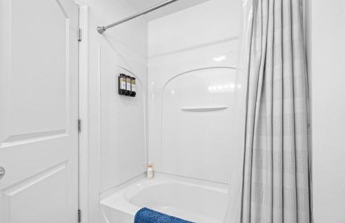 Cedar Point, Kalahari, Sports Force, Hot tub, Fire pit, EV, Pets, Beach, Fireplace, Park - Photo 58