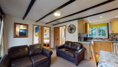 01 Tudor Court, Tolroy Manor - Foto 2