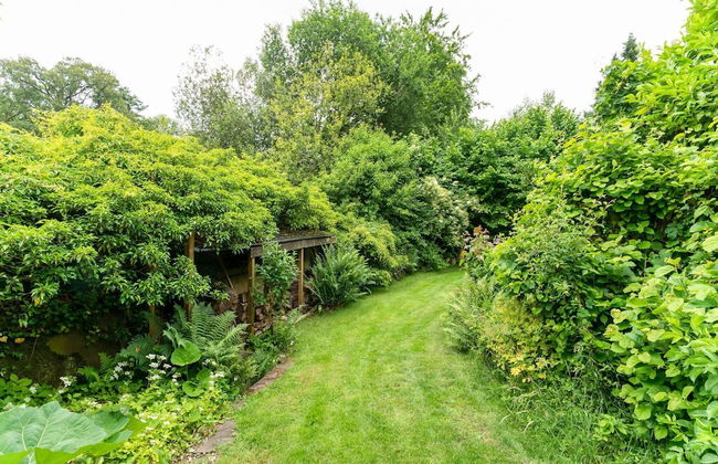 Beautiful Holiday Home in Oldenzaal with Hot Tub - Foto 26