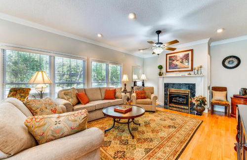 1 Mi to Dtwn Home with Fire Pit and Deck in Hudson! - Foto 7