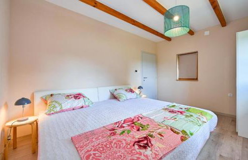 Amazing Home In Lonjica With Wifi - Foto 24