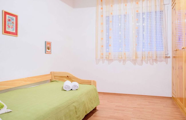 Peaceful Retreat in a Hill Landscape near Split - Foto 2