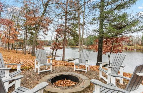 Cute Whitefish Cabin with Hot tub - Foto 36