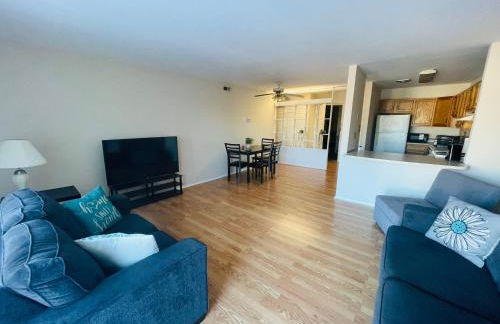 Large 2BR2BA Apartment Ideal for Long Stays - Foto 1