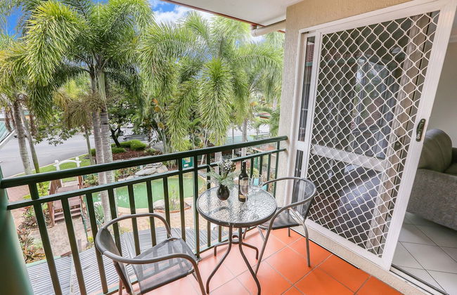 Koala Court Holiday Apartments - Photo 44