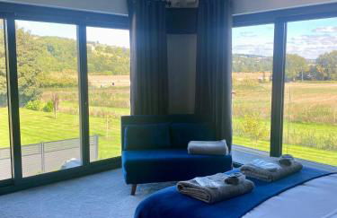 Stunning modern home set in beautiful grounds. - Foto 53