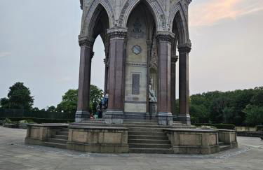 London Comfy Doubles - Foto 45