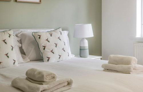 3BR Home Garden & Free Parking - New Malden - Foto 14