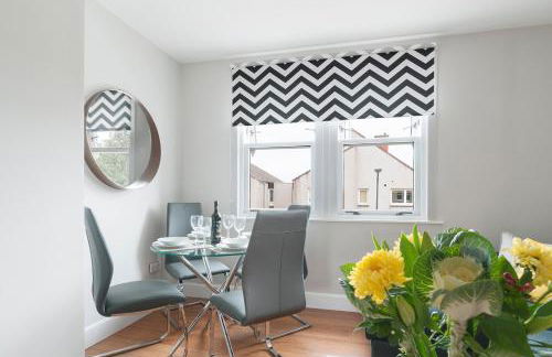 Dalkeith Three Bed Two Bath Apartment - Photo 2